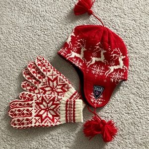 Ski hat and gloves